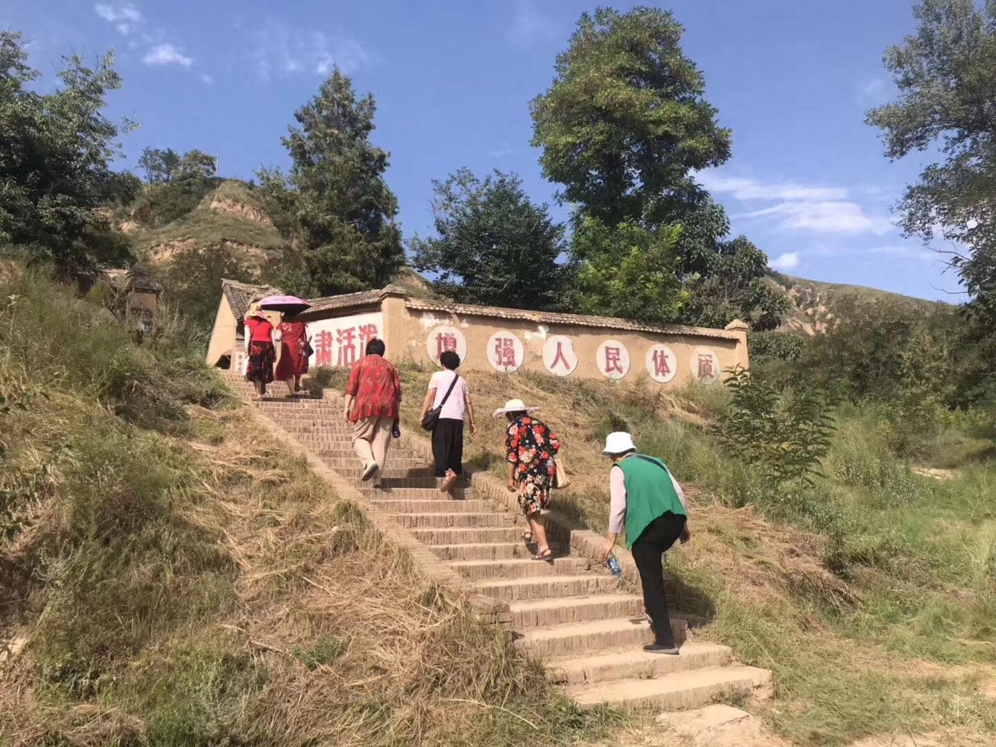 走进电视剧《岁岁年年柿柿红》拍摄地——宜山村